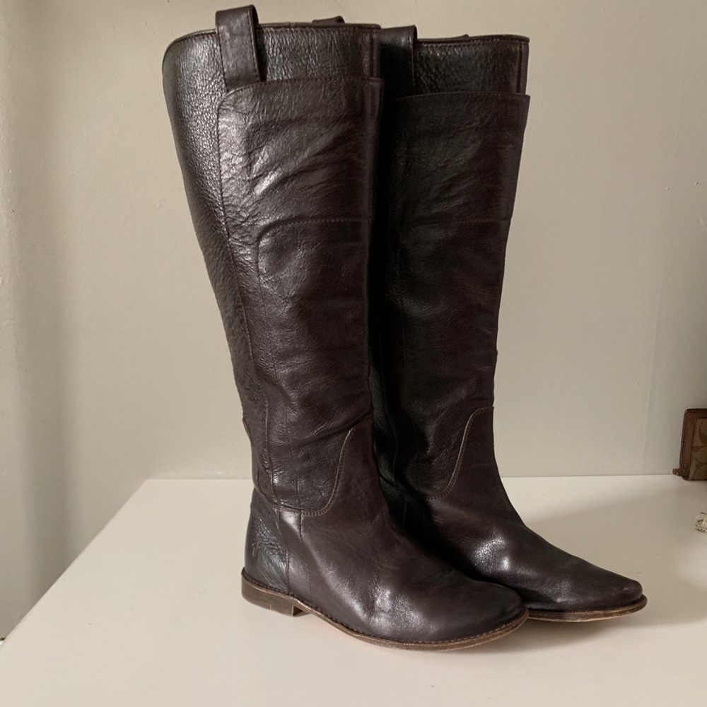 Frye Paige Tall Riding In Brown